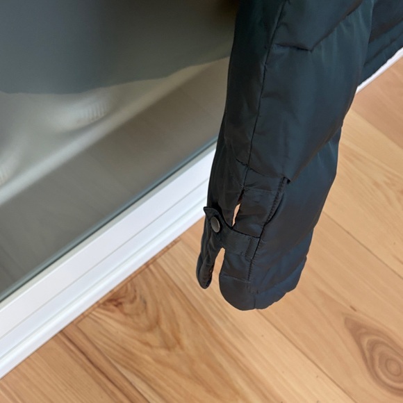 NWT J. Jill Evergreen Puffer Vest - Picture 5 of 9